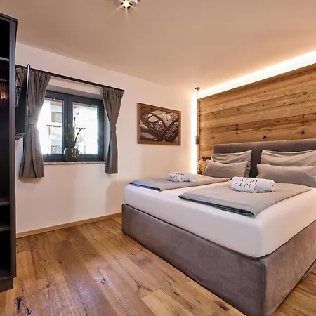 Apartamento Wood&stone Alpi