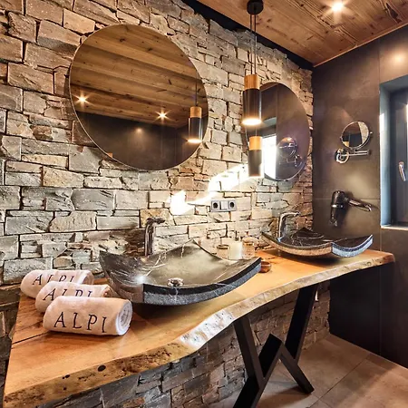 Apartamento Wood&stone Alpi